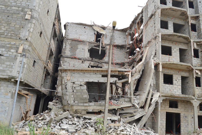 Causes of building failures in Africa: A case study on collapsing structures in Kenya